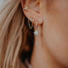 Load the image in the gallery viewer, CIELO Earcuff - Gavero
